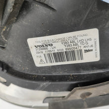 Laden Sie das Bild in den Galerie-Viewer, Frontscheinwerfer Volvo V60 I 31299990 Xenon Links Scheinwerfer Headlight SCH7251887764nm