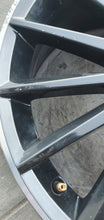 Load image into Gallery viewer, 1x Alufelge 17 Zoll 7.0" 5x112 46ET Glanz Schwarz 5JA601025 Skoda Fabia I FEL5924013182bo