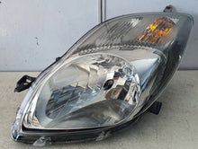Laden Sie das Bild in den Galerie-Viewer, Frontscheinwerfer Toyota Yaris 81150-0D350 Links Scheinwerfer Headlight SCH9889622217gm
