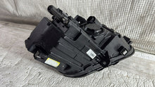 Load image into Gallery viewer, Frontscheinwerfer Hyundai Kona Links Scheinwerfer Headlight SCH3484175492zo