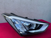 Laden Sie das Bild in den Galerie-Viewer, Frontscheinwerfer Hyundai Santa I Fe Rechts Scheinwerfer Headlight SCH2764993685kr