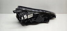 Laden Sie das Bild in den Galerie-Viewer, Frontscheinwerfer Porsche Macan 95b 95B941029GF Xenon Links Headlight SCH6050389569yf