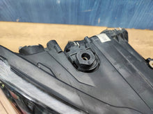 Laden Sie das Bild in den Galerie-Viewer, Frontscheinwerfer Seat Leon 5F1941006 9001079912S Rechts Scheinwerfer Headlight SCH1422460580ue