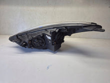 Laden Sie das Bild in den Galerie-Viewer, Frontscheinwerfer Hyundai I30 92102A6100BSP Rechts Scheinwerfer Headlight SCH2085957304pe