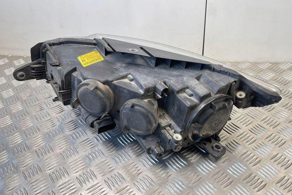 Frontscheinwerfer VW Passat 3C8941006C Ein Stück (Rechts oder Links) Headlight SCH5831603857lr