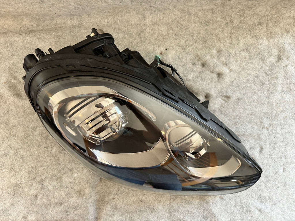 Frontscheinwerfer Porsche Cayenne 7P5941752H Xenon Rechts Scheinwerfer Headlight SCH2321270387uf