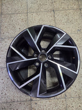 Load image into Gallery viewer, 1x Alufelge 19 Zoll 7.0" 5x112 43ET Skoda Kodiaq Rim Wheel FEL7892770054ki