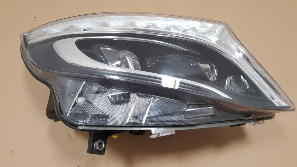 Frontscheinwerfer Mercedes-Benz Vito W447 A4479060201 Rechts Headlight SCH6182375989gq