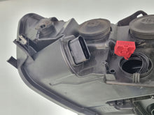 Load image into Gallery viewer, Frontscheinwerfer Audi A6 4G0941032 Vorderseite Scheinwerfer Headlight