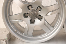 Load image into Gallery viewer, 1x Alufelge 17 Zoll 7.5&quot; 5x112 28ET 8T0601025BS Audi A5 Rim Wheel