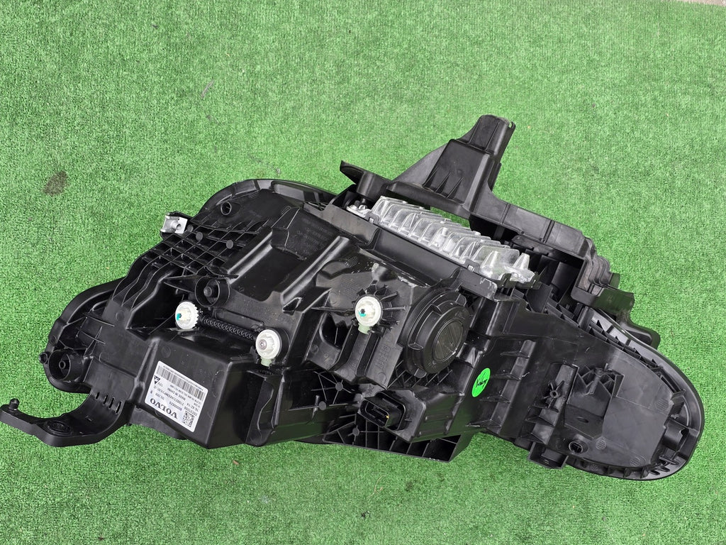 Frontscheinwerfer Volvo 20231208 Full LED Rechts Scheinwerfer Headlight SCH1147769531zc