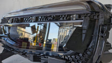 Load image into Gallery viewer, Frontscheinwerfer Jeep 52218719 LED Links Scheinwerfer Headlight SCH5348267165li