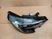 Laden Sie das Bild in den Galerie-Viewer, Frontscheinwerfer Renault Clio V 260604183R 260100902R LED Rechts oder Links SCH6007463541zh