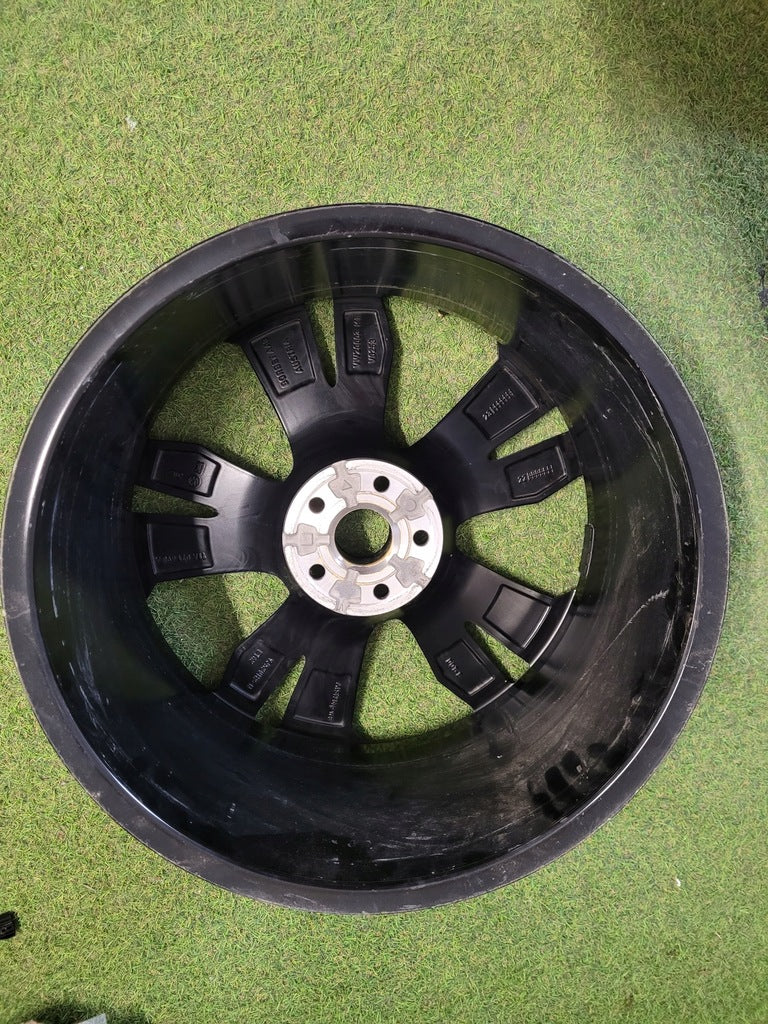 1x Alufelge 20 Zoll 9.0" 5x112 11A071490A Vw Rim Wheel FEL2619150572ge