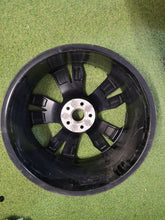 Load image into Gallery viewer, 1x Alufelge 20 Zoll 9.0" 5x112 11A071490A Vw Rim Wheel FEL2619150572ge
