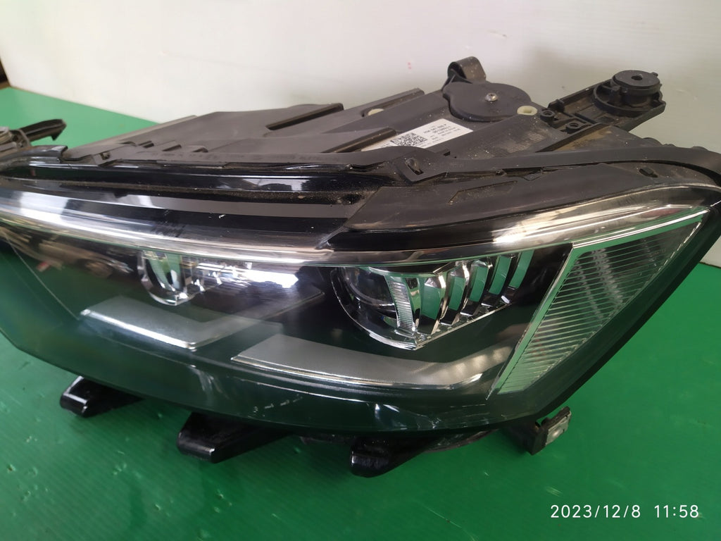 Frontscheinwerfer VW T-Roc 2GA941035 Links Scheinwerfer Headlight SCH4704865110wu
