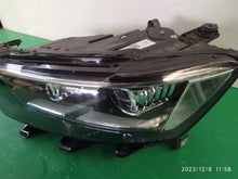 Load image into Gallery viewer, Frontscheinwerfer VW T-Roc 2GA941035 Links Scheinwerfer Headlight SCH4704865110wu