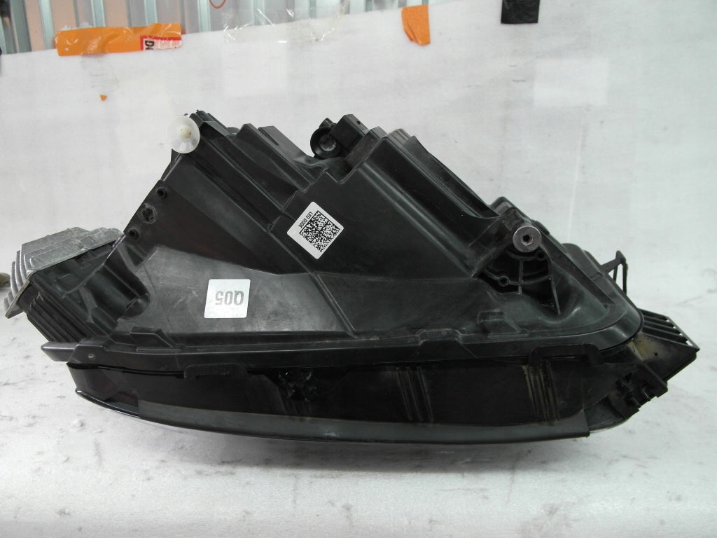 Frontscheinwerfer Mercedes-Benz Glb X247 2479063200 Rechts Headlight SCH3793704969oa