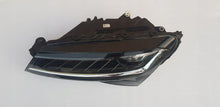 Laden Sie das Bild in den Galerie-Viewer, Frontscheinwerfer Skoda Superb III 3V1941015D Full LED Links Headlight