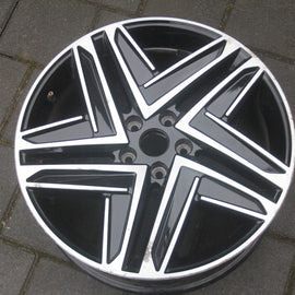 1x Alufelge 19 Zoll 7.0