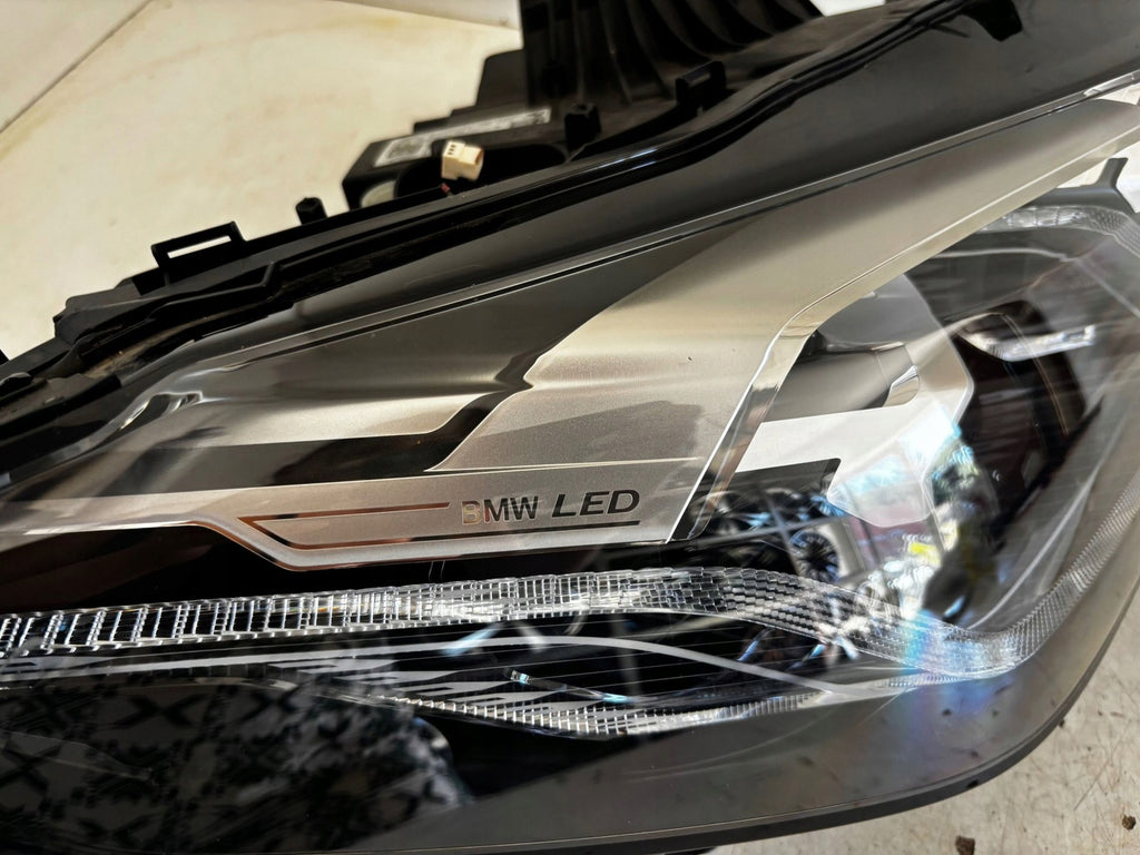 Frontscheinwerfer BMW 2 Active Tourer U06 5A422485 12083060000 Rechts Headlight SCH2183204146qj