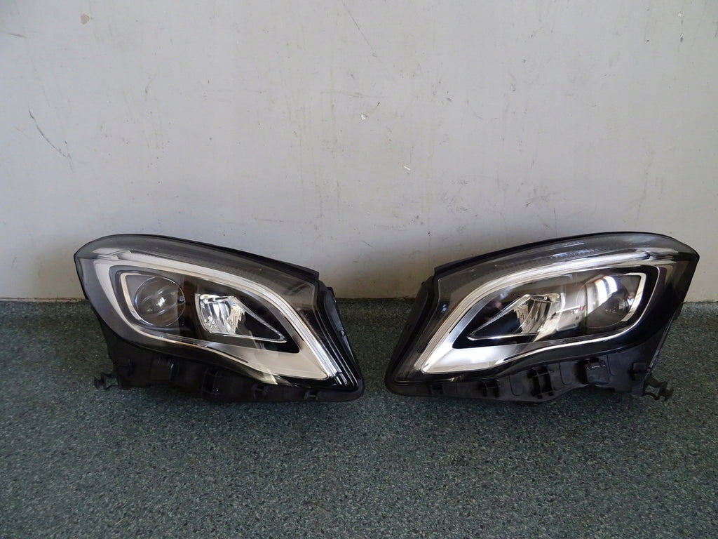 Frontscheinwerfer Mercedes-Benz X156 1569066900 Full LED Rechts oder Links