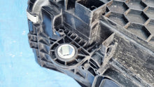 Laden Sie das Bild in den Galerie-Viewer, Frontscheinwerfer Mercedes-Benz W206 A2069067103 LED Links Headlight SCH5012976651du