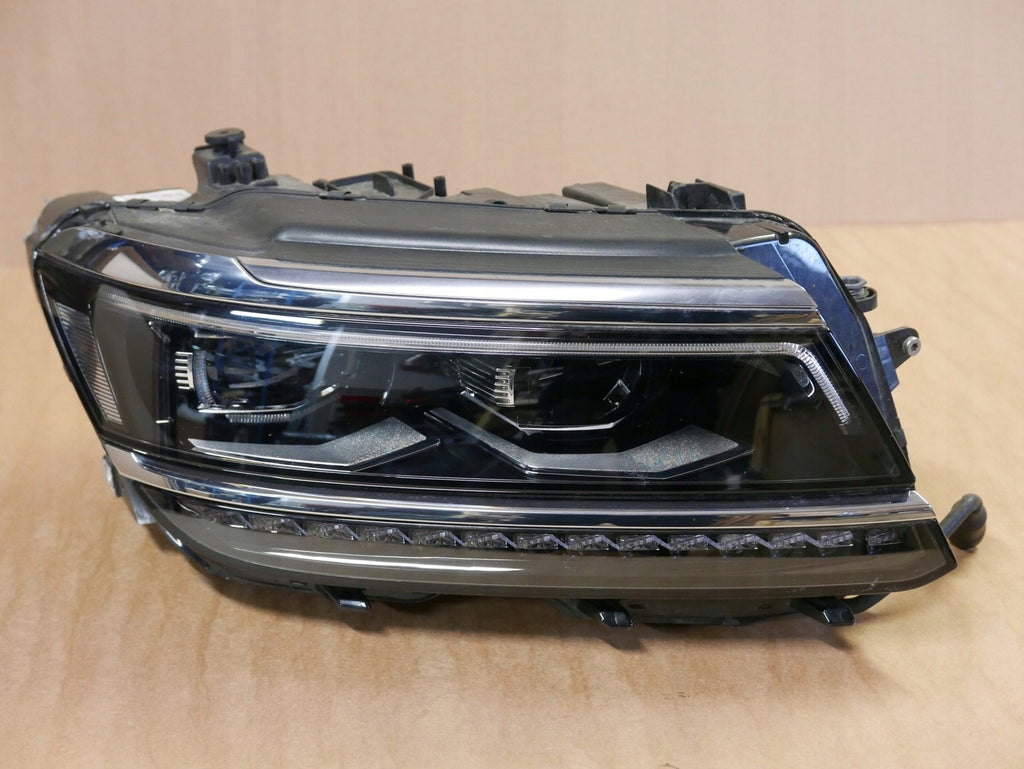 Frontscheinwerfer VW Tiguan 5NB941082A LED Rechts Scheinwerfer Headlight