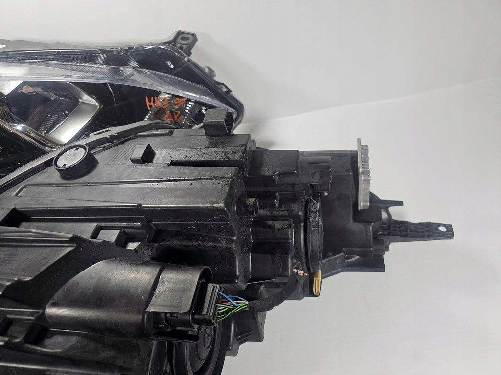 Frontscheinwerfer Ford Kuga I LV4B-13W030-AK LV4B-13W029AK LED Ein Satz SCH1724855361wv