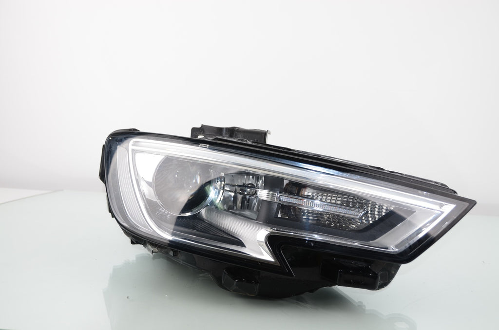 Frontscheinwerfer Audi A3 8V0941006E Xenon Rechts Scheinwerfer Headlight SCH8223957744iq