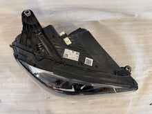 Laden Sie das Bild in den Galerie-Viewer, Frontscheinwerfer Mercedes-Benz W213 A2139066810 Full LED Rechts Headlight SCH4051258854ih