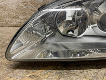 Load image into Gallery viewer, Frontscheinwerfer Ford Focus 4M51-13W030-EE Xenon Links Scheinwerfer Headlight