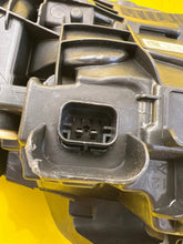 Load image into Gallery viewer, Frontscheinwerfer BMW 4 G22 7908137-02 LED Links Scheinwerfer Headlight SCH5892512001rs