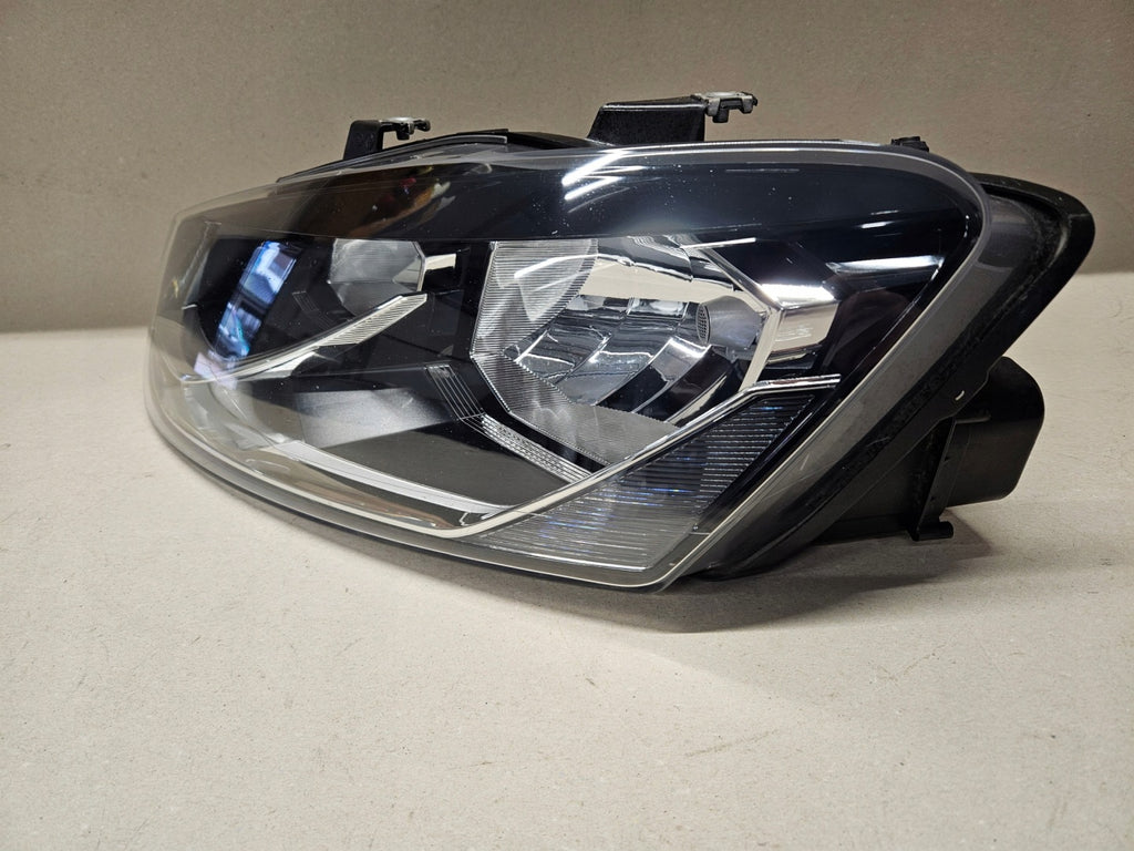 Frontscheinwerfer VW Polo 6C1941005B Links Scheinwerfer Headlight SCH9446732816pa