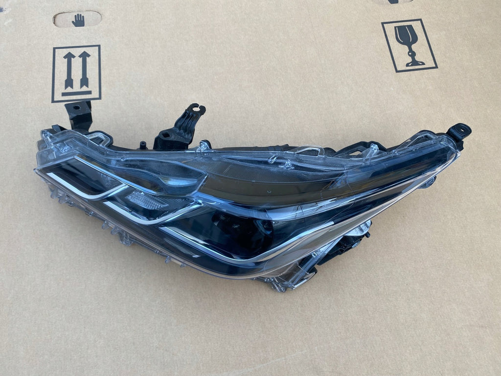 Frontscheinwerfer Toyota Corolla Links Scheinwerfer Headlight