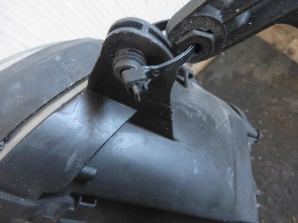 Frontscheinwerfer Mercedes-Benz W211 Xenon Rechts Scheinwerfer Headlight SCH6488264977at