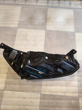 Laden Sie das Bild in den Galerie-Viewer, Frontscheinwerfer Ford JX7B-13W030-AE Links Scheinwerfer Headlight SCH4719478779bp