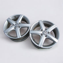 Laden Sie das Bild in den Galerie-Viewer, 1x Alufelge 16 Zoll 6.0&quot; 5x112 50ET Matt Silber 5K0071496 VW Golf Vi Rim Wheel