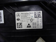 Laden Sie das Bild in den Galerie-Viewer, Frontscheinwerfer Mercedes-Benz W213 A2139060210 LED Rechts Headlight SCH8024213896ni
