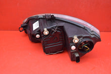 Laden Sie das Bild in den Galerie-Viewer, Frontscheinwerfer Seat Altea Ein Stück (Rechts oder Links) Headlight