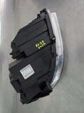 Load image into Gallery viewer, Frontscheinwerfer Mercedes-Benz W245 0301220201 A1698201761 Links Headlight SCH7912152939lc