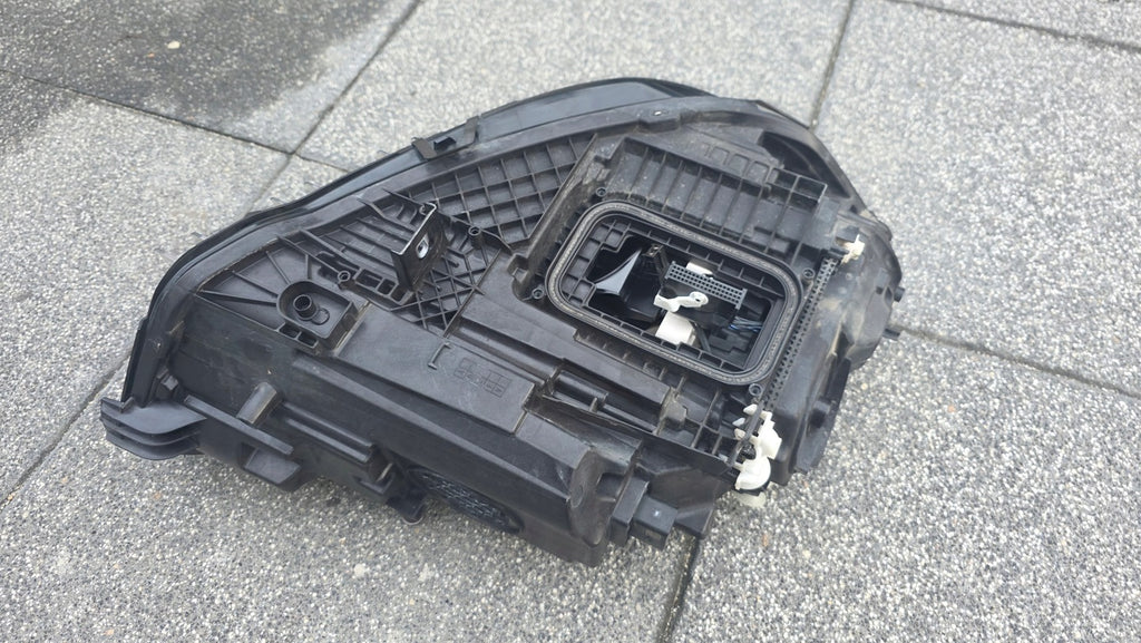Frontscheinwerfer Mercedes-Benz Cla A1189060701 Links Scheinwerfer Headlight SCH9107614355cr