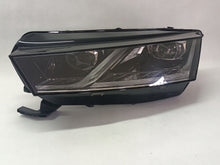 Laden Sie das Bild in den Galerie-Viewer, Frontscheinwerfer Skoda Octavia IV 5E4941015 Links Scheinwerfer Headlight SCH8178215643ft