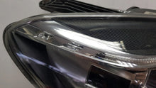 Laden Sie das Bild in den Galerie-Viewer, Frontscheinwerfer Mercedes-Benz Slk A1728203261 Xenon Rechts Headlight SCH3490808035wq