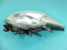 Laden Sie das Bild in den Galerie-Viewer, Frontscheinwerfer Toyota Auris 81110-02490 Xenon Rechts Scheinwerfer Headlight