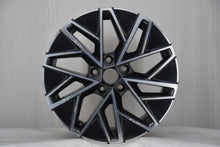 Load image into Gallery viewer, 1x Alufelge 17 Zoll 7.0" 5x112 46ET Glanz 5E3601025BC Mg Rim Wheel FEL9103952837rp