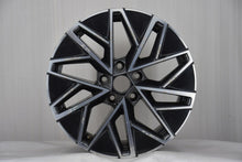 Laden Sie das Bild in den Galerie-Viewer, 1x Alufelge 17 Zoll 7.0" 5x112 46ET Glanz 5E3601025BC Mg Rim Wheel FEL9103952837rp