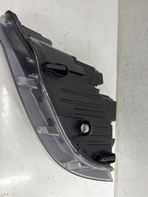 Laden Sie das Bild in den Galerie-Viewer, Frontscheinwerfer VW Transporter Rechts Scheinwerfer Headlight