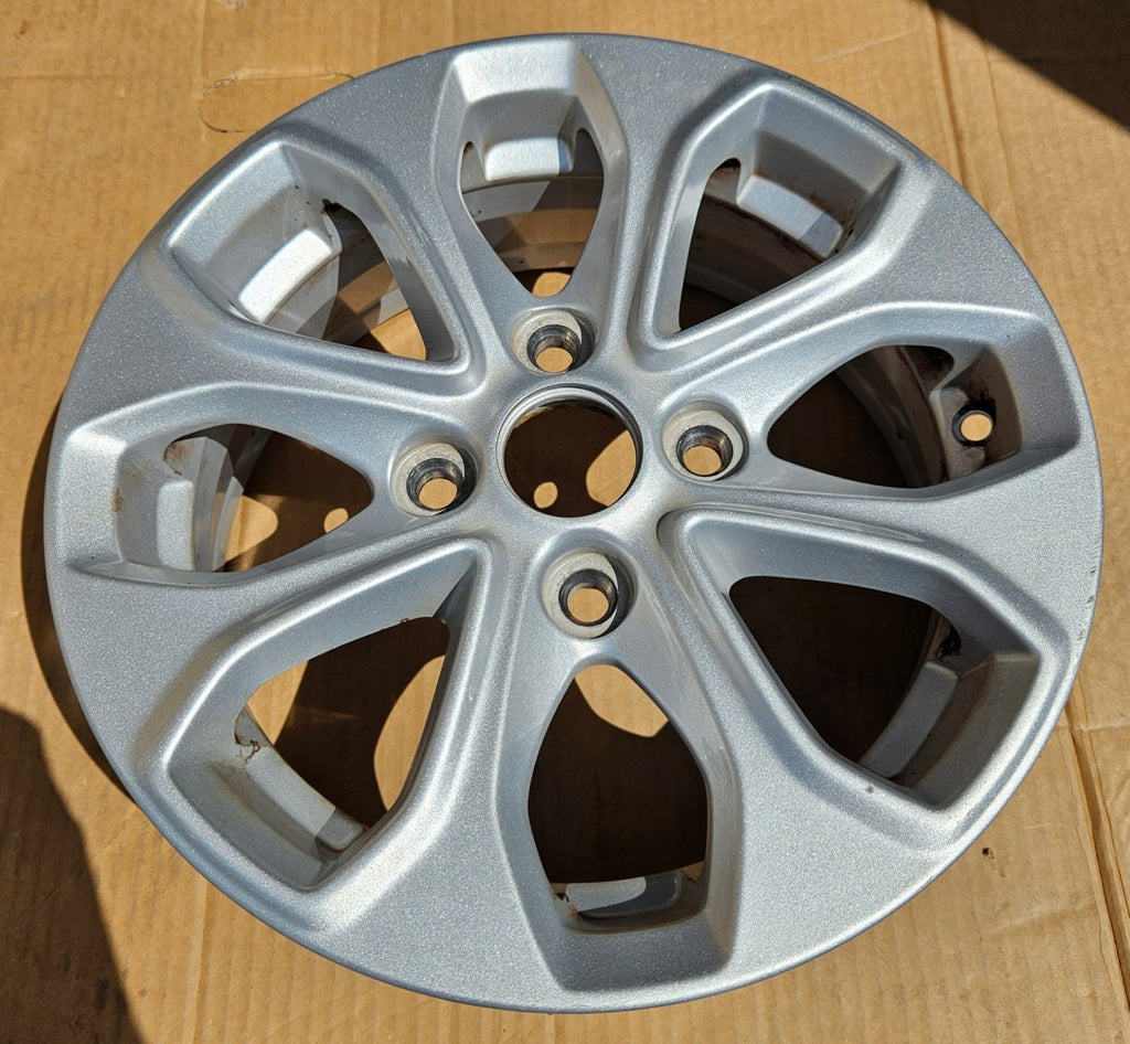 1x Alufelge 14 Zoll 5.5" 4x108 37 5ET Glanz Silber Ford Fiesta Rim Wheel FEL9128751484zm