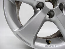 Load image into Gallery viewer, 1x Alufelge 15 Zoll 6.0&quot; 5x100 40ET Glanz Silber 6R0071495A VW Polo Rim Wheel